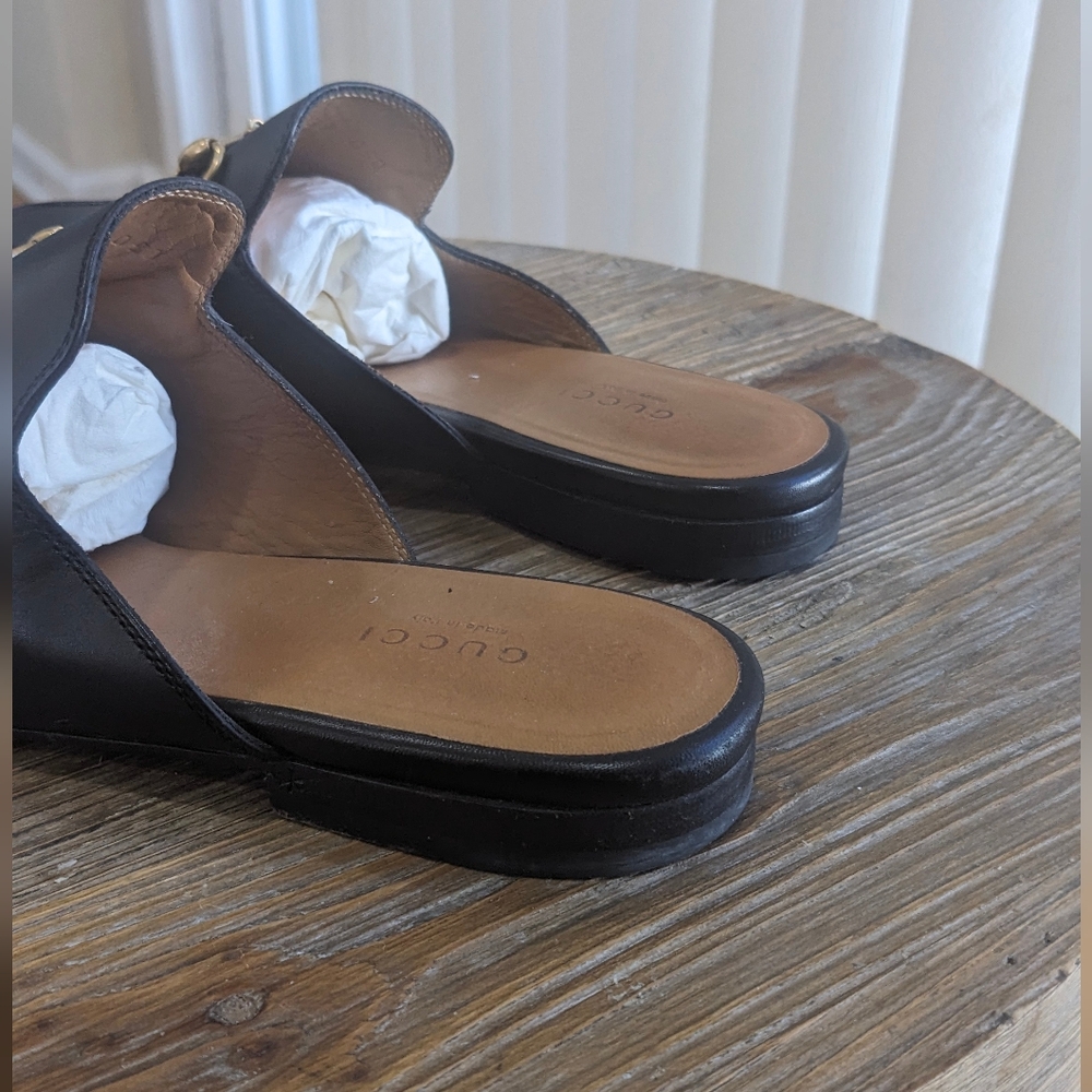 Gucci Women's Black Leather Loafers - Picture 2 of 8